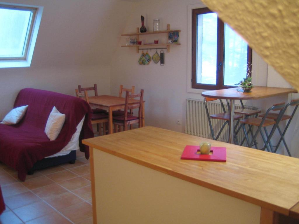 La Charbonniere Apartment Bellefosse Bilik gambar